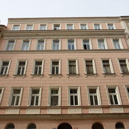 Victoria Design Stays - Apartment Rehorova Prague Luaran gambar