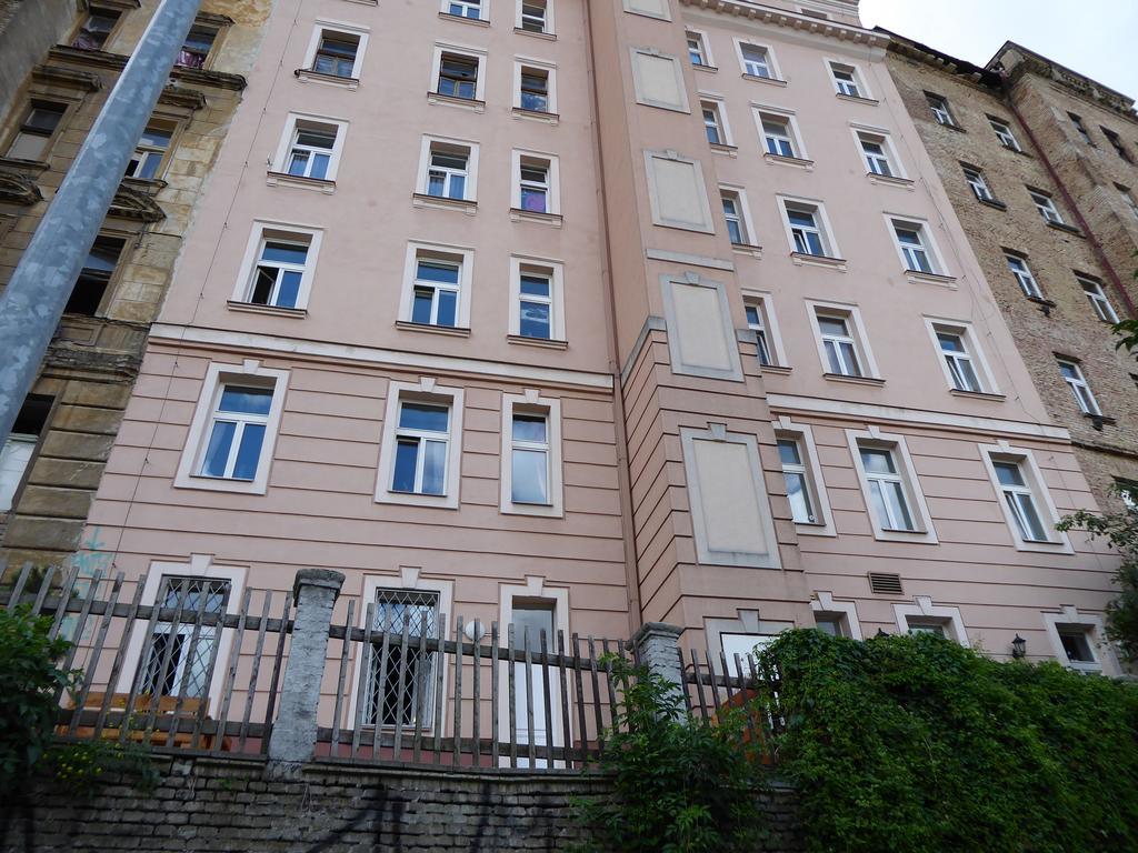 Victoria Design Stays - Apartment Rehorova Prague Luaran gambar