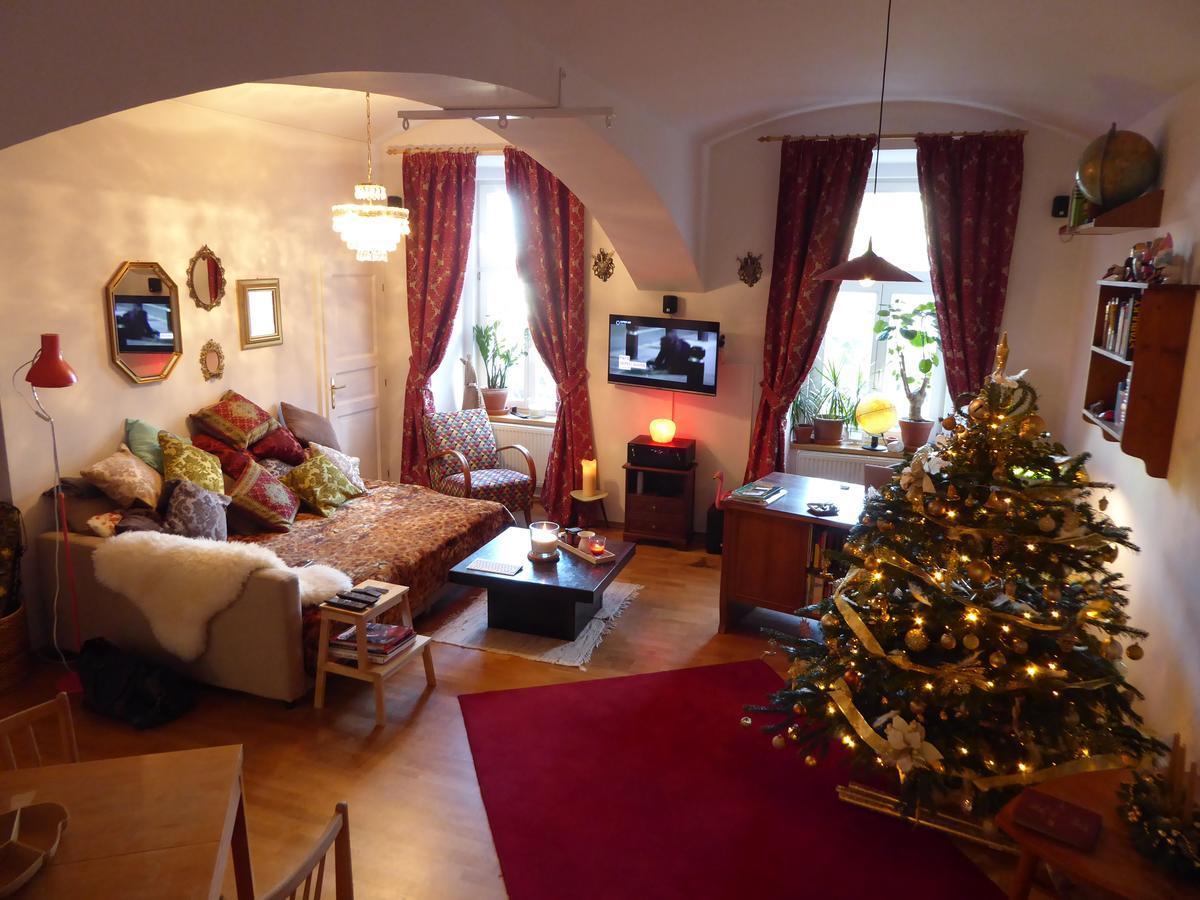 Victoria Design Stays - Apartment Rehorova Prague Luaran gambar