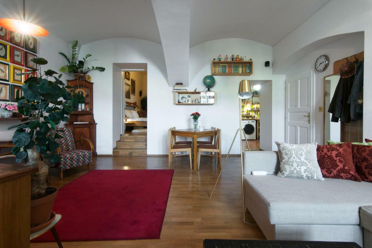 Victoria Design Stays - Apartment Rehorova Prague Luaran gambar