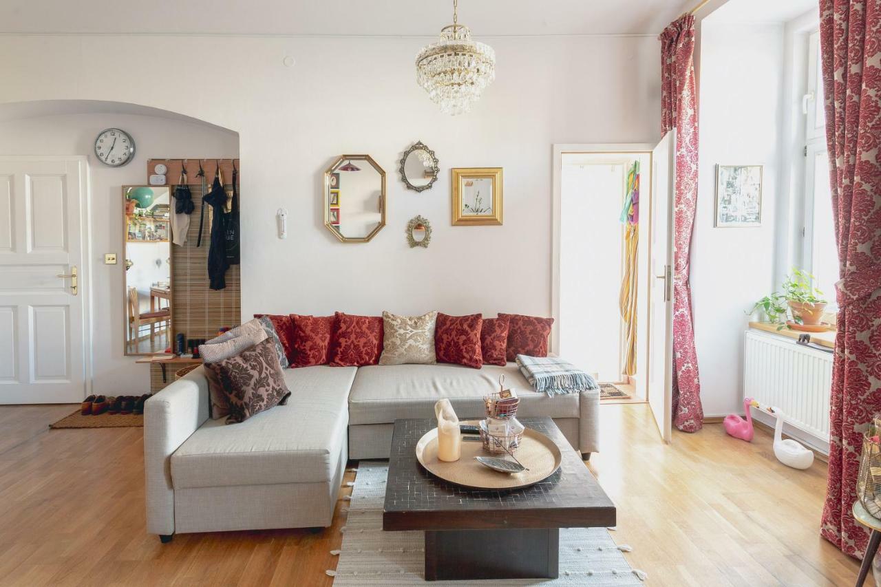 Victoria Design Stays - Apartment Rehorova Prague Luaran gambar